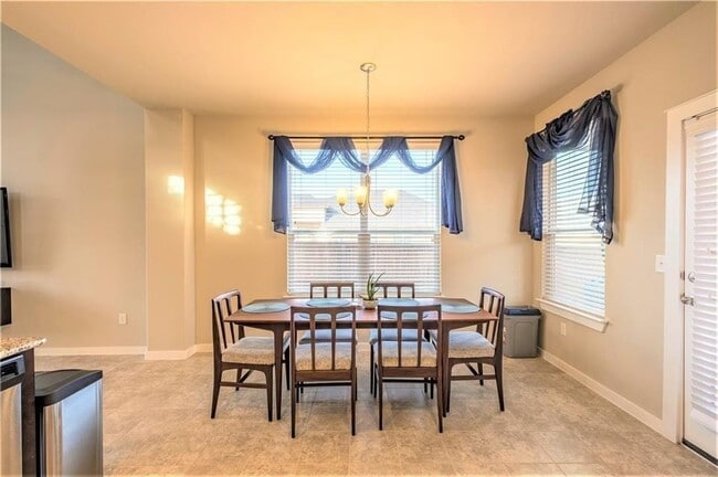 Building Photo - 5501 Bonneville Bend