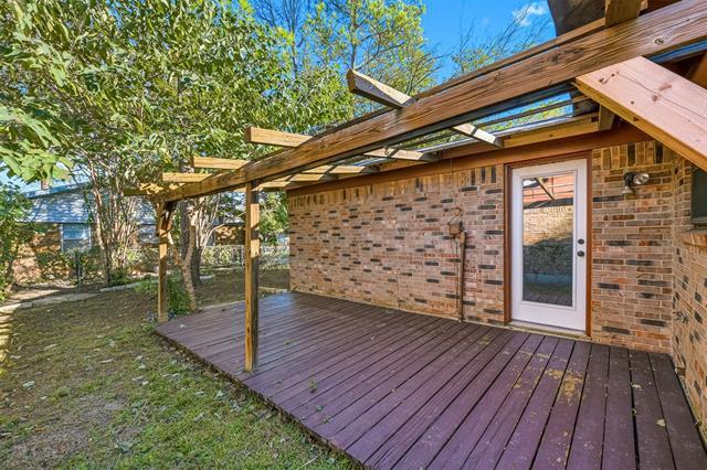 Building Photo - 402 Vicki St