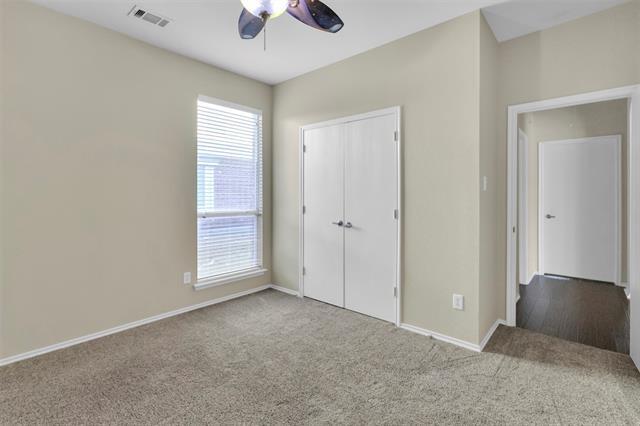 Building Photo - 832 Pebblecreek Dr