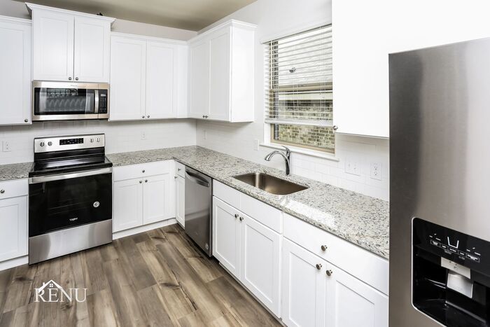 Building Photo - 341 Bearman Dr