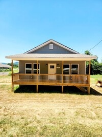 Building Photo - 1582 Hobbs Island Rd SE