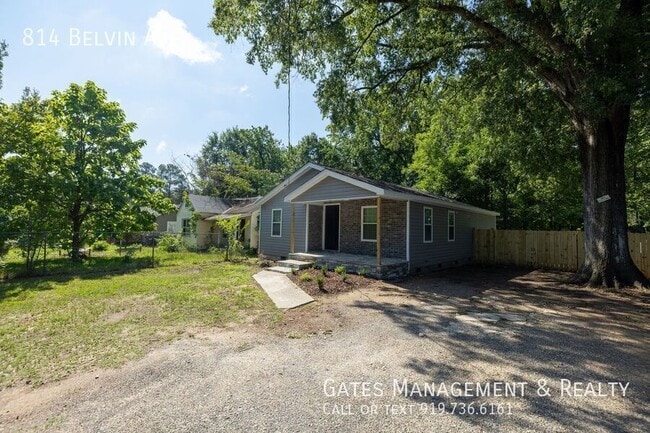 Building Photo - 814 Belvin Ave