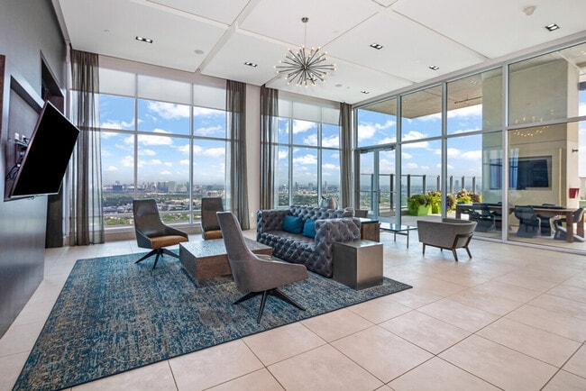 Building Photo - 1811 Southgate Blvd