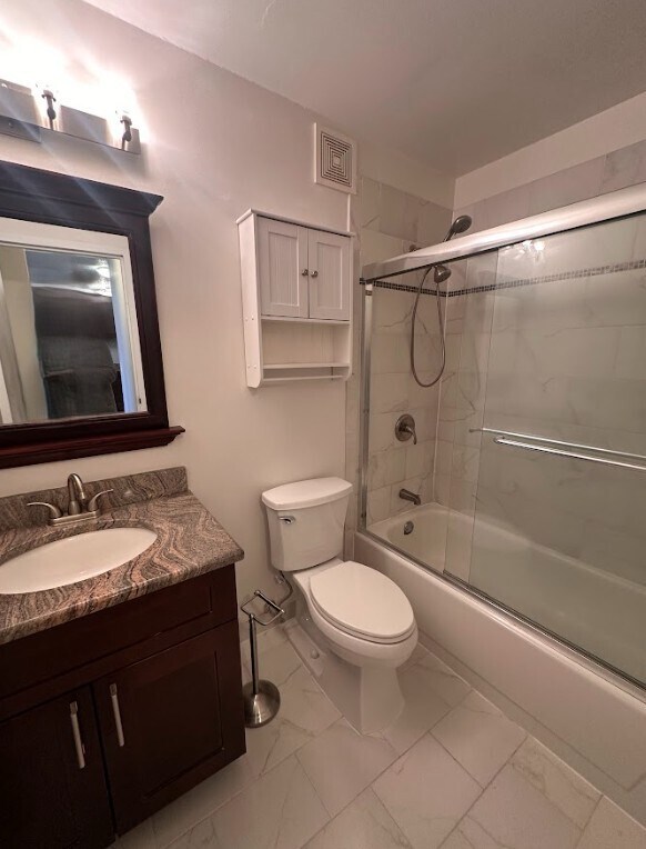 Building Photo - 1212 N La Salle Dr