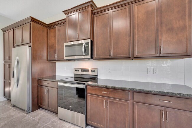 Building Photo - 14959 RedCove Pl