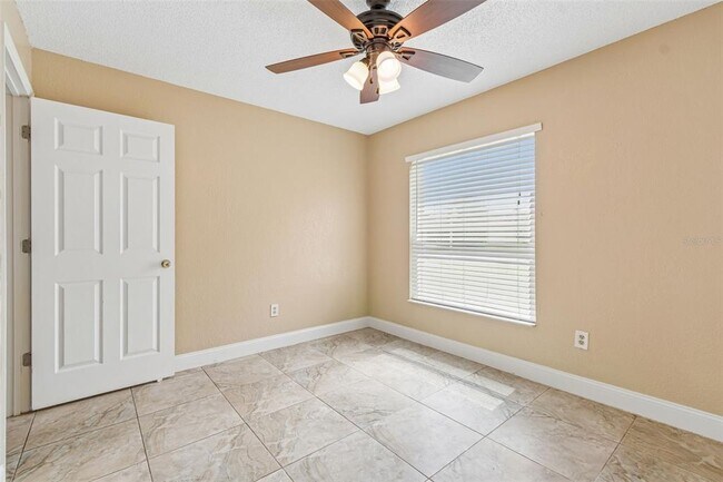 Building Photo - 15109 Springview St