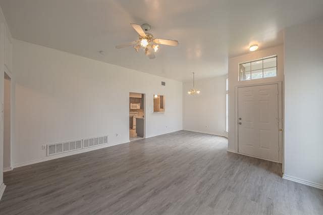 Building Photo - 3031 Lela St