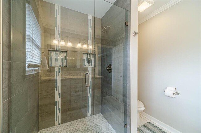 Building Photo - 691 Harbor Cove