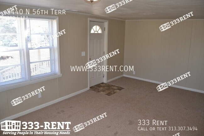 Building Photo - 3440 N 56th Terrace