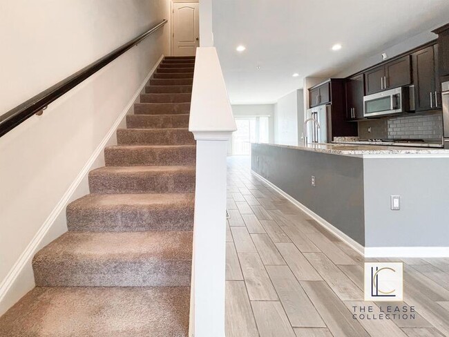 Building Photo - 9616 Wesbourne Dr