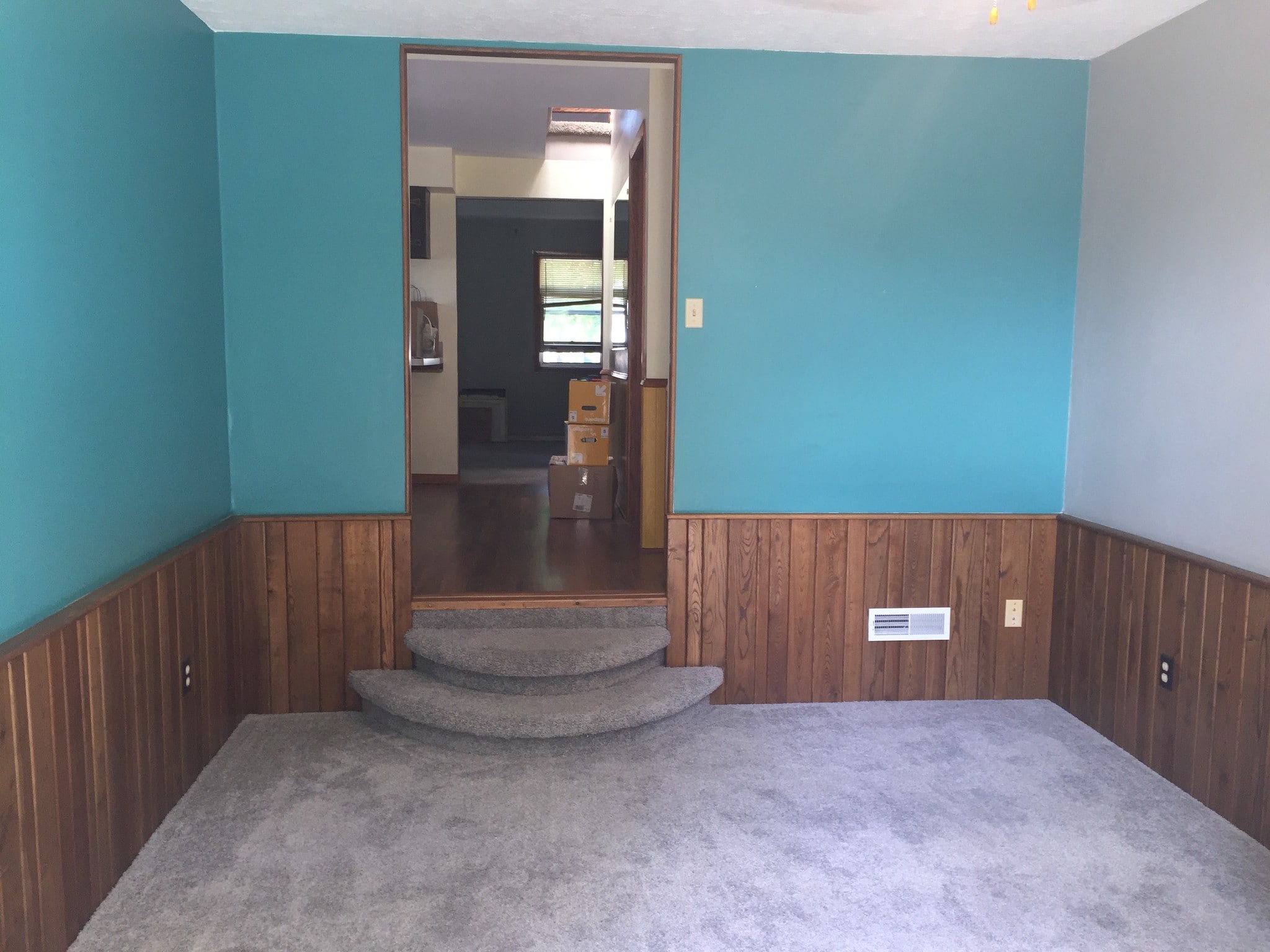 Den with sliding doors to patio - Can be used as a 2nd bedroom - 1502 N Graceland Ave