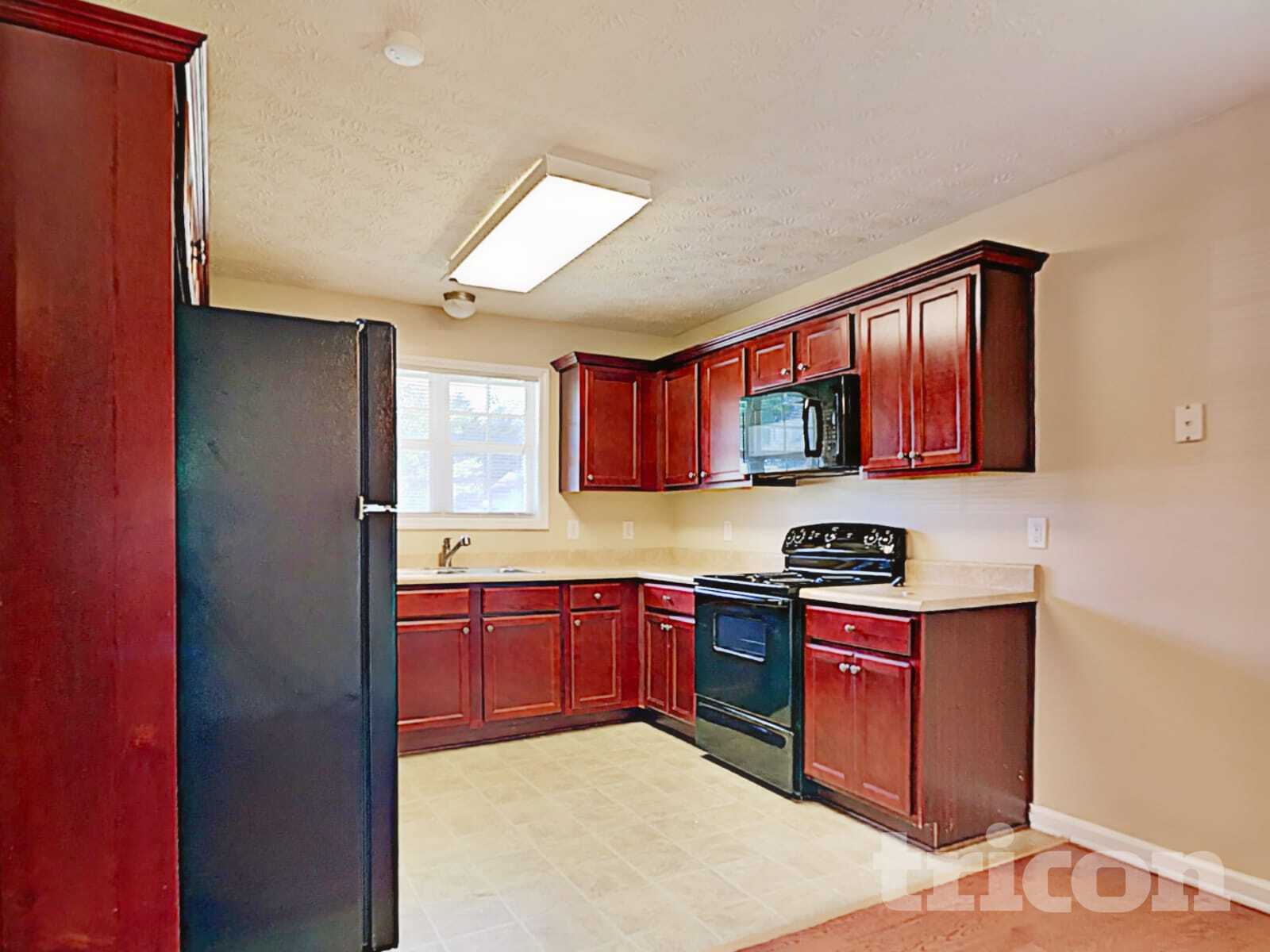 Building Photo - 1416 Meadow Ct