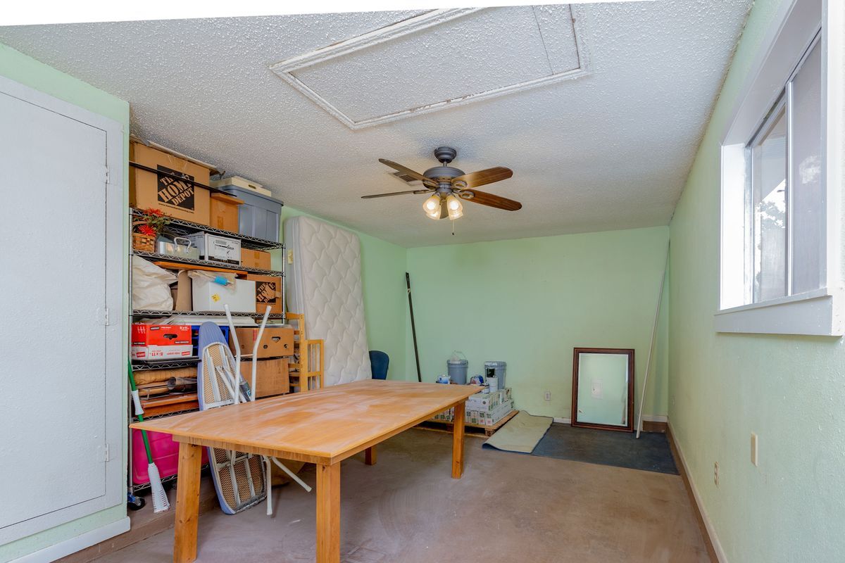 Building Photo - 2322 Klattenhoff Dr