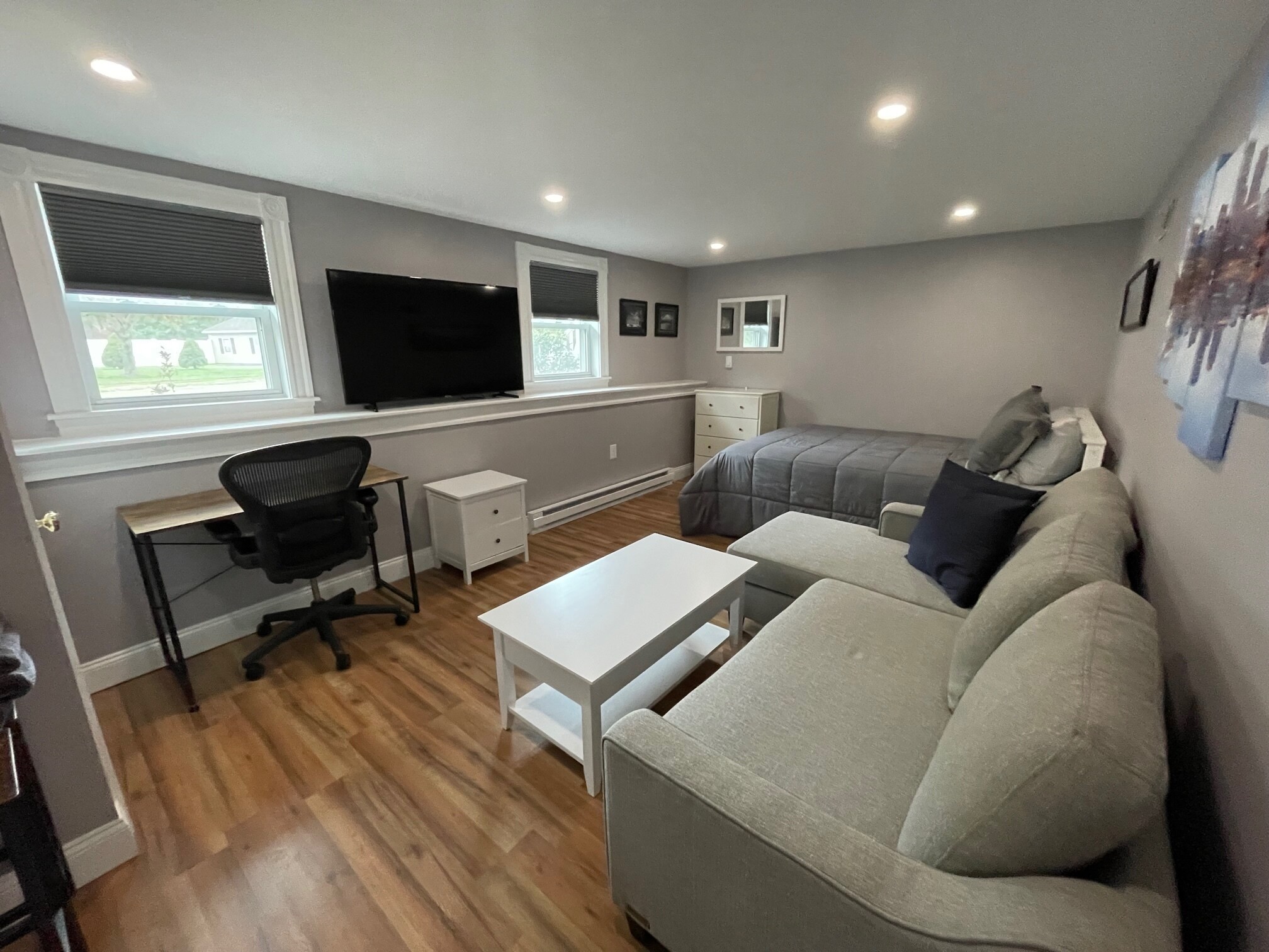 Building Photo - 25 Winsor Rd