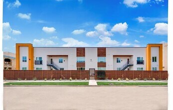 Building Photo - 4625 Virginia Ave