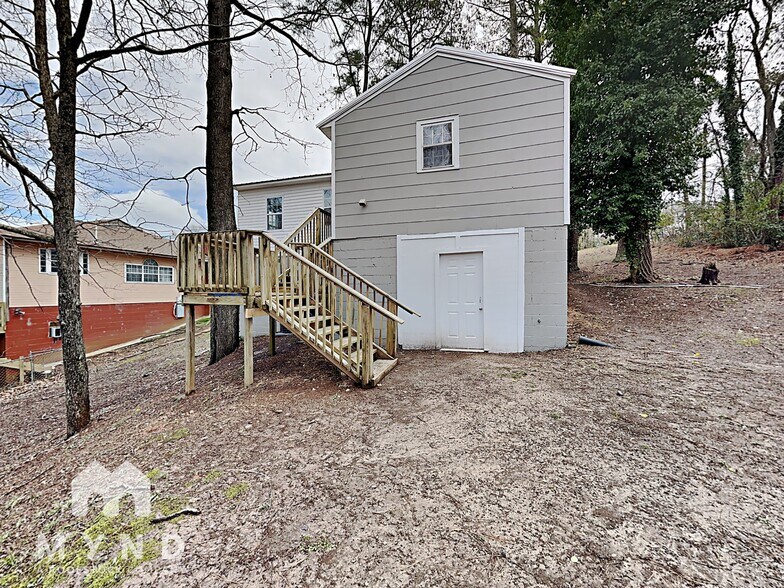 Building Photo - 8400 9th Ave S