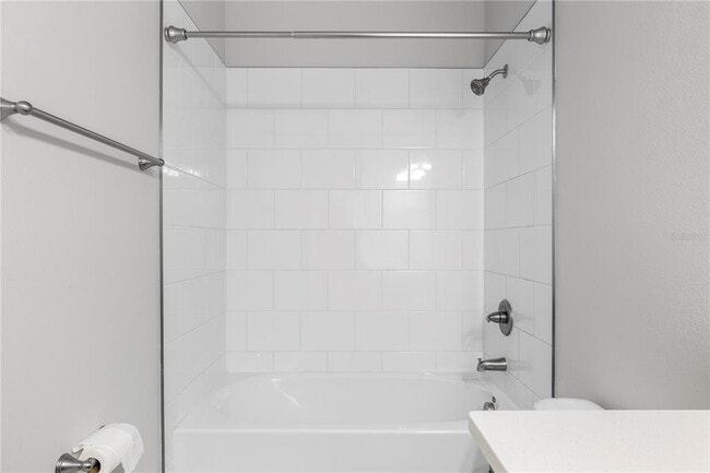 Building Photo - 28575 Cozy Creek Dr