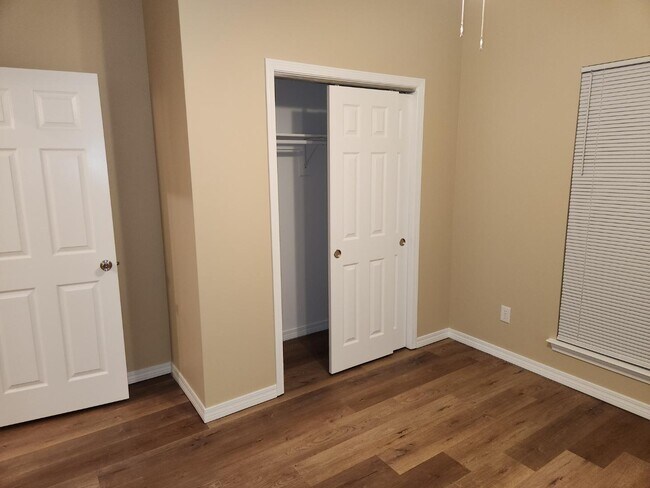 Building Photo - 4925 Catahoula Dr