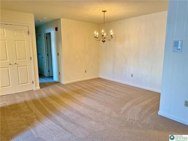 Building Photo - 867 Cold Spring Rd