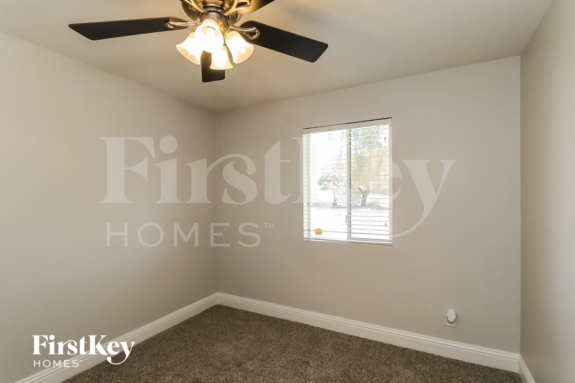 Building Photo - 12210 N Escobar Way
