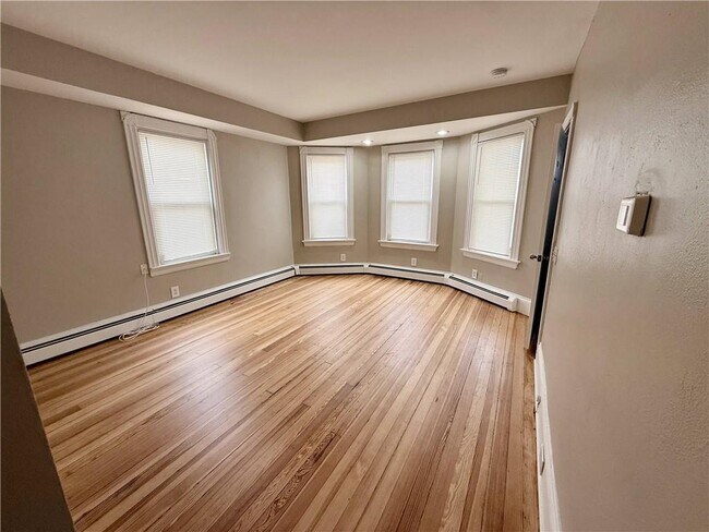 Building Photo - 41 Fruit Hill Ave