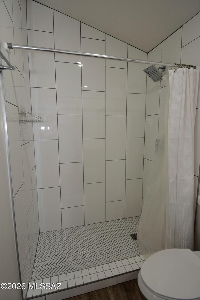 Building Photo - 2103 N Santa Rita Ave