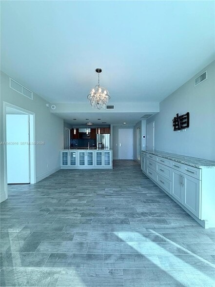 Building Photo - 300 S Biscayne Blvd