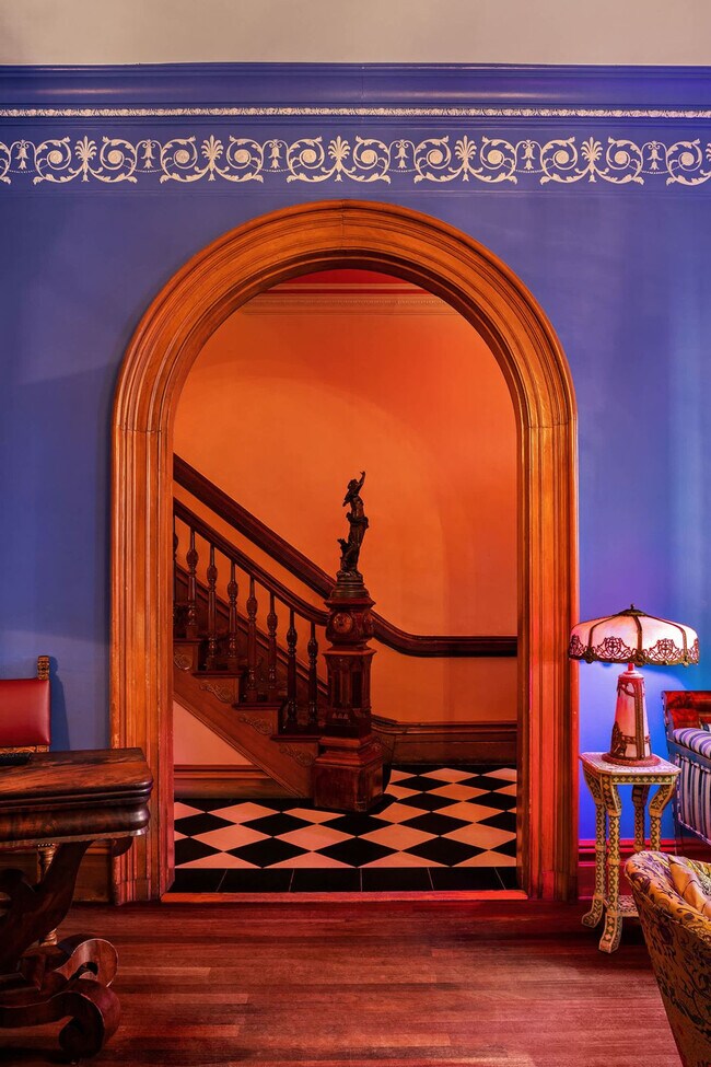 Building Photo - 56 Irving Pl