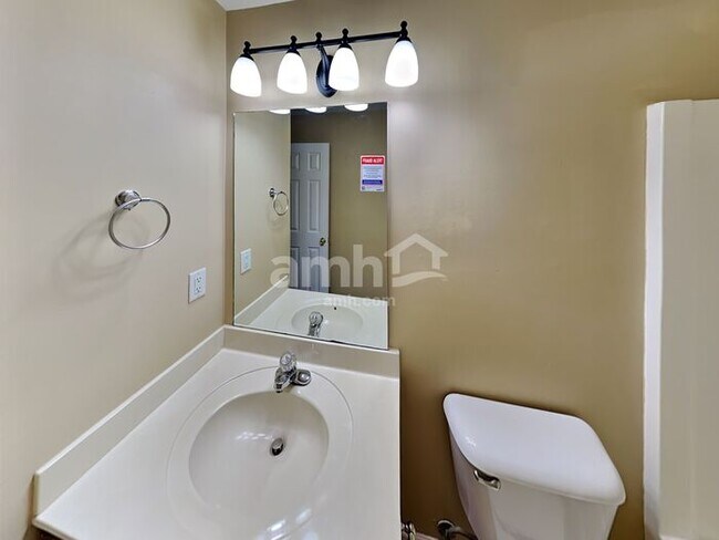 Building Photo - 134 Sumner Meadows Ln