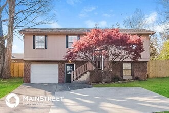 Building Photo - 1904 Highland Rd