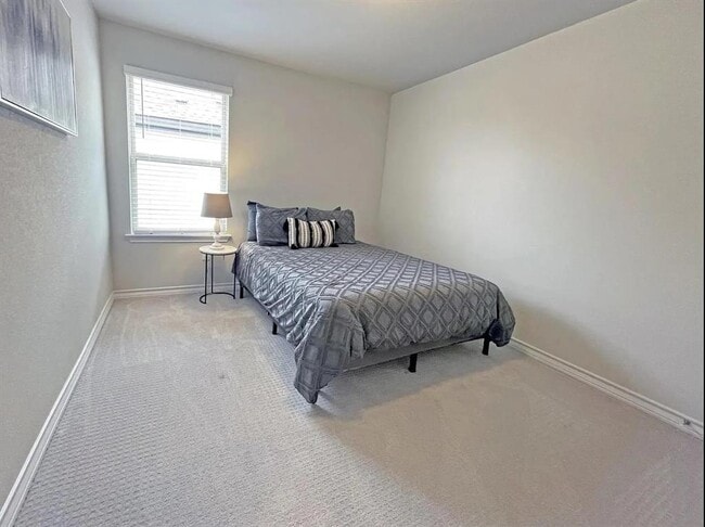 Building Photo - 7516 Saginaw Dr