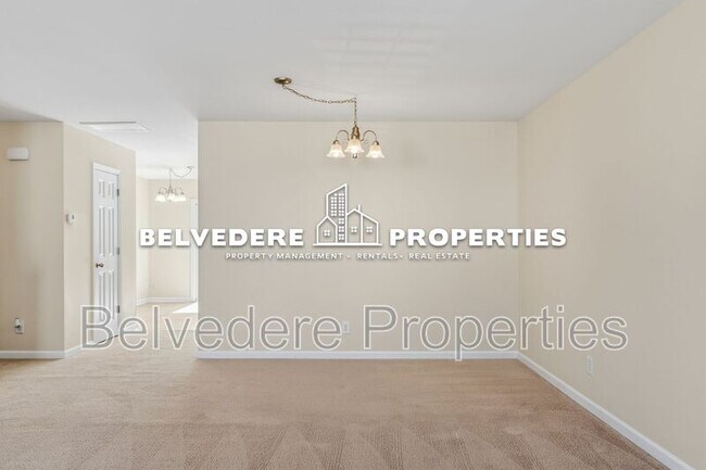 Building Photo - 36 Ackland Dr