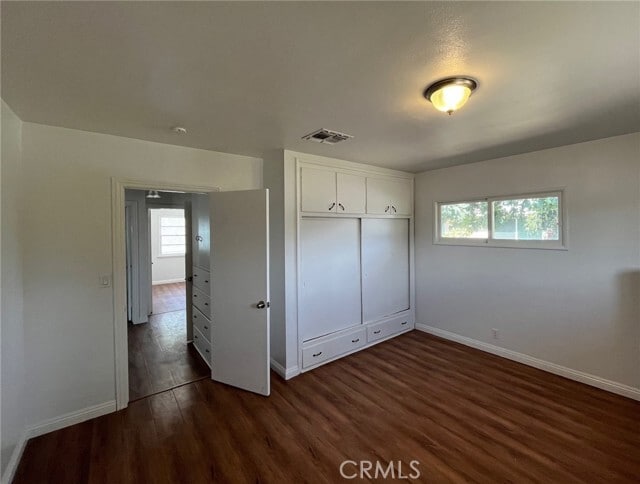 Building Photo - 809 S Knott Ave