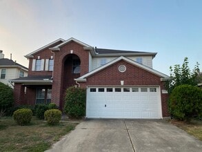 Building Photo - 518 Remington Chase Ct