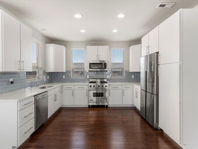 Building Photo - 2360 Uinta St