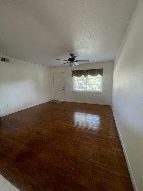 Building Photo - 12249 High Point Cir