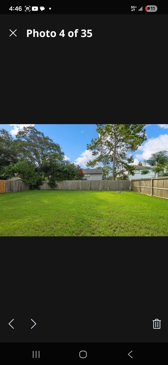 Building Photo - 8530 Lake Crystal Dr