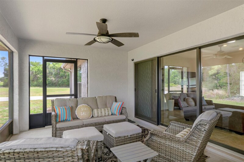 Building Photo - 2797 N Hythe Point