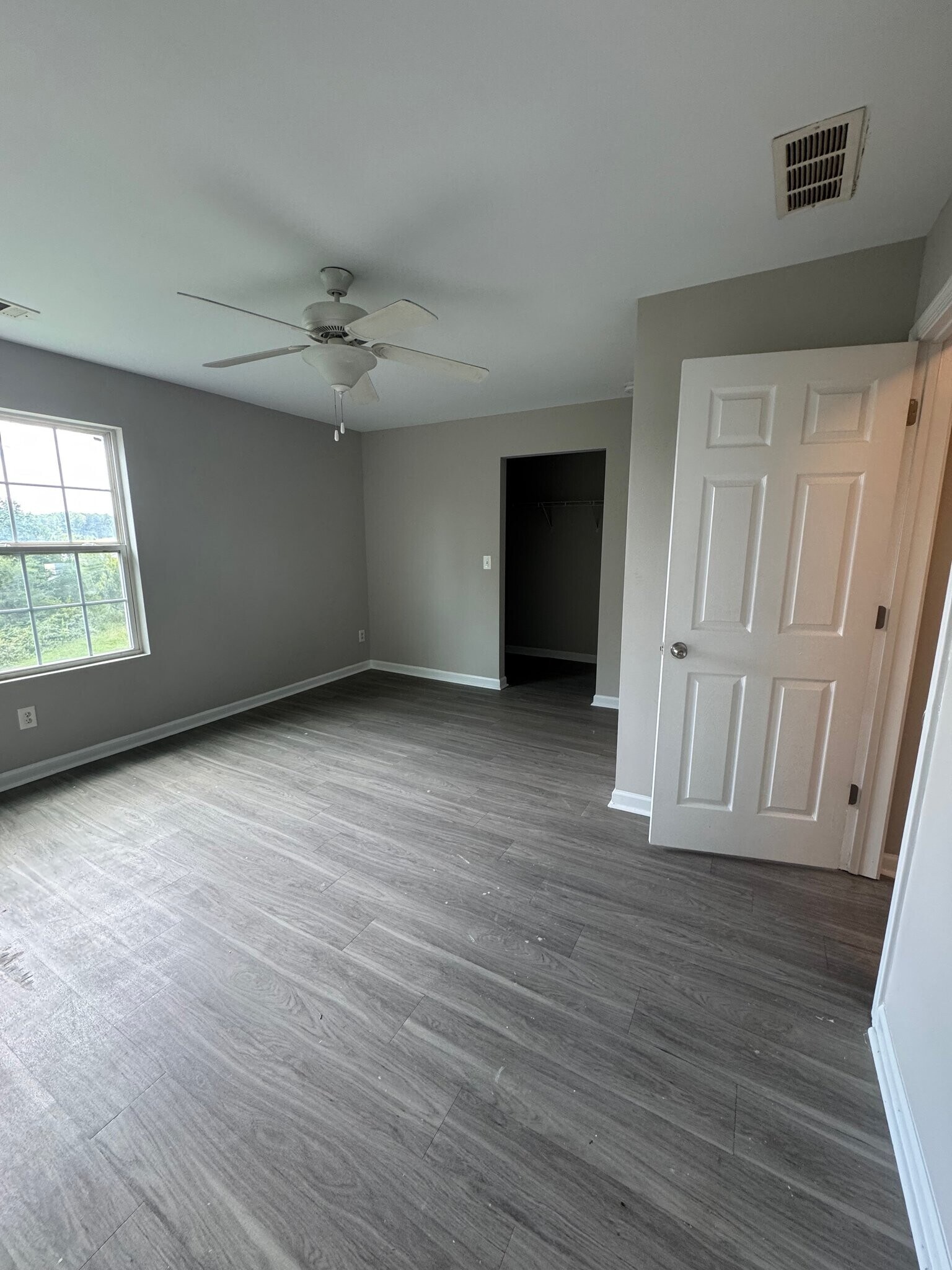 Building Photo - 1002 Mill Creek Way
