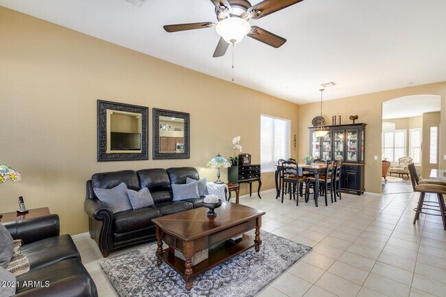 Building Photo - 10474 E Morning Star Dr