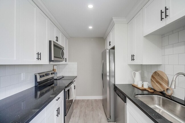 Floorplan - The Pointe  Apartments