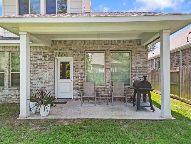 Building Photo - 127 Winged Elm Ct