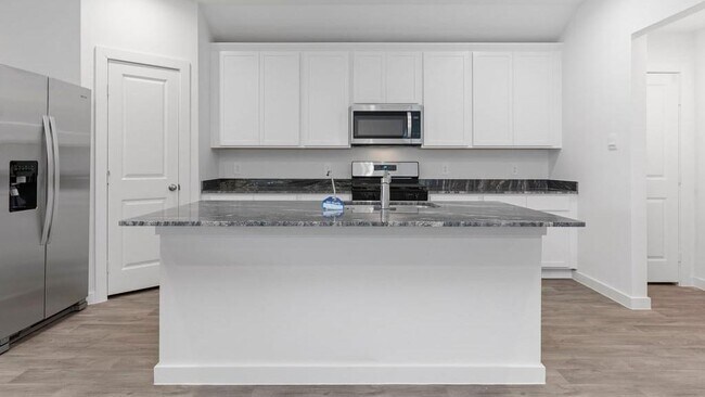 Building Photo - 6109 Atwood Ridge Ln
