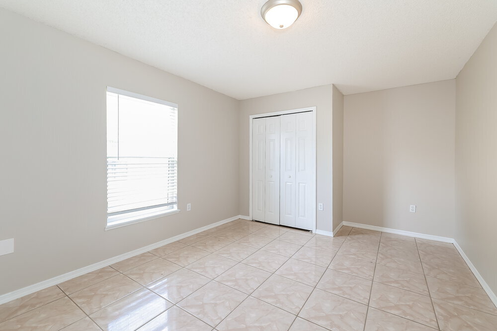 Building Photo - 5 Sequoia Way