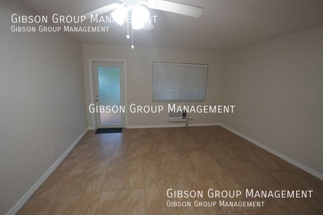 Building Photo - 631 NE 17th Way