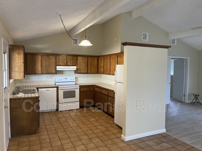 Building Photo - 4274 El Toro Dr