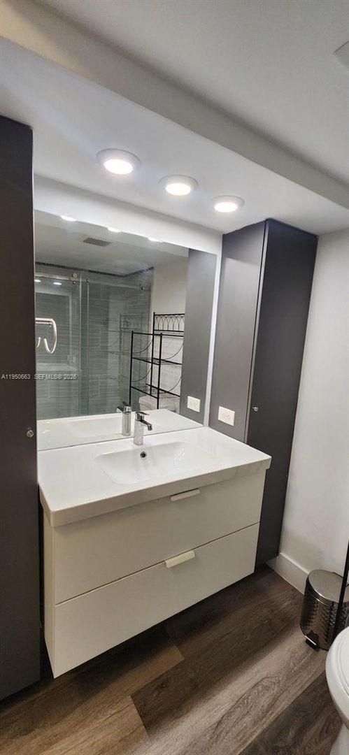 Building Photo - 6540 W 26th Dr