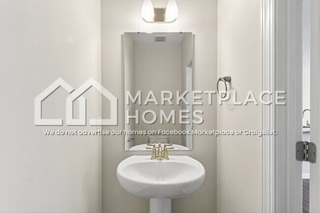 Building Photo - 1201 Alston Rdg Ct