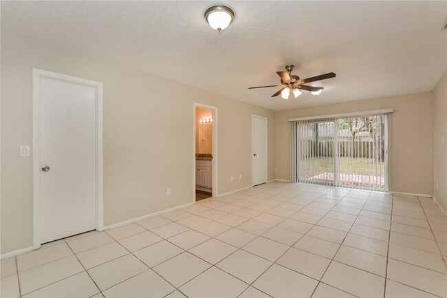 Building Photo - 25501 Troon Ave