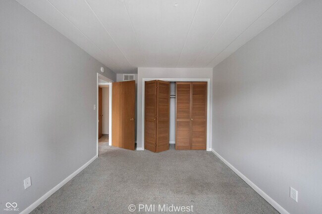 Building Photo - 324 Progress Rd